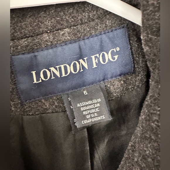 London Fog wool coat size 6 - Picture 4 of 5